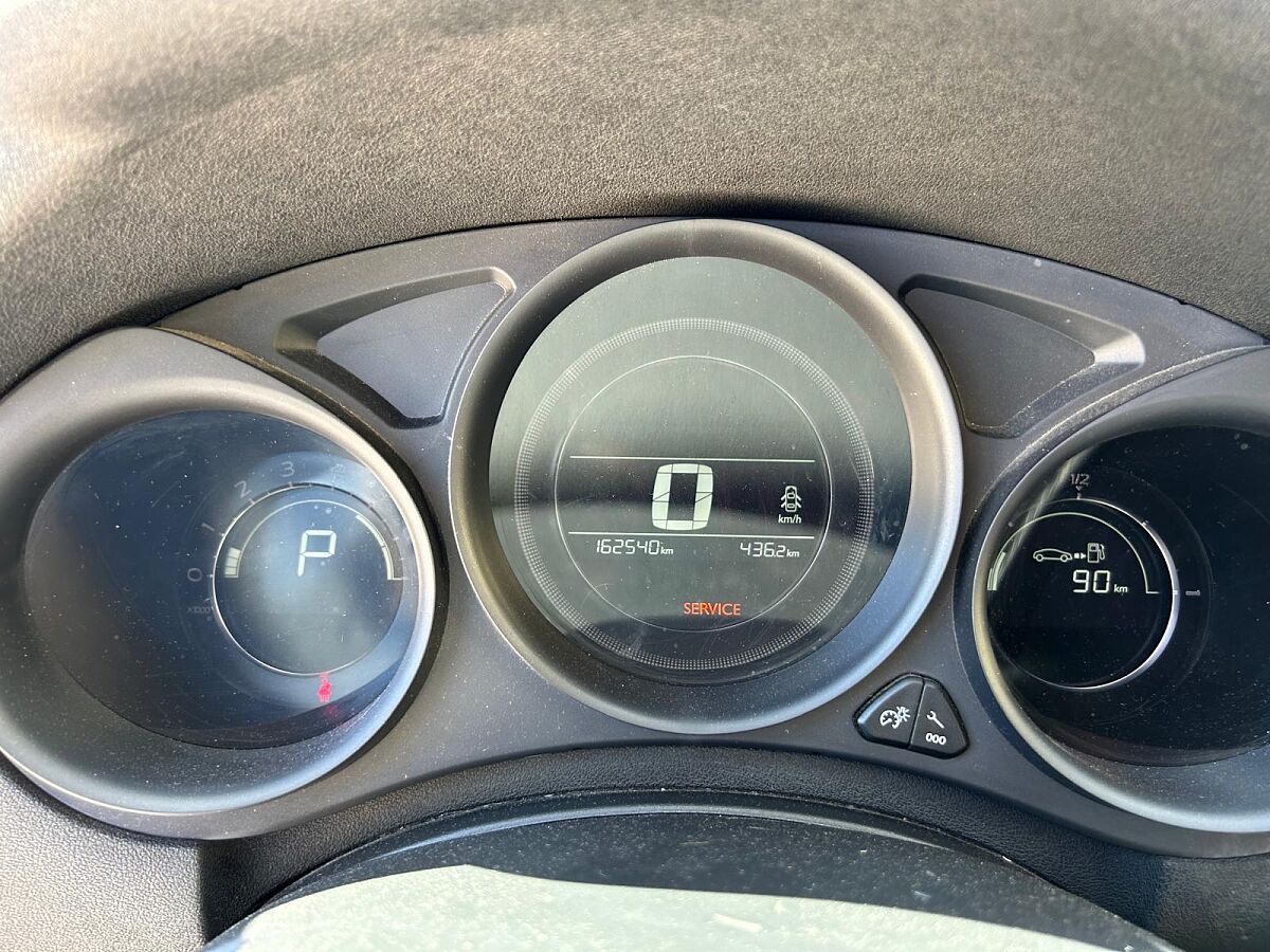 CITROEN C4 FEEL 1.6 BLUE HDI AUTO SPANISH LHD IN SPAIN 101000 MILES 2015